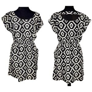 Pink Rose Aztec Boho Mini Dress Black White Elastic Waist Size L Southwest Artsy